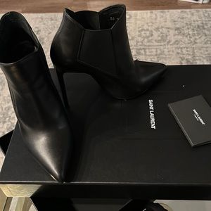 Boots Saint Laurent